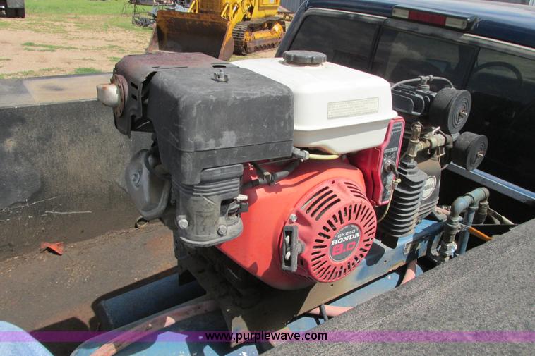 image for item I9617 1998 Chevrolet Silverado 2500 Ext. Cab utility truck