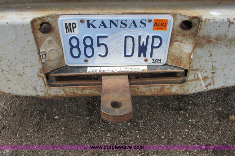 image for item I9624 1996 Ford F250 XL pickup truck