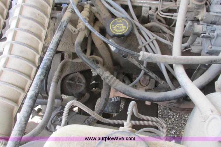 image for item I9624 1996 Ford F250 XL pickup truck