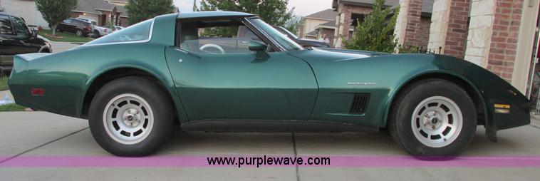 image for item I9633 1982 Chevrolet Corvette