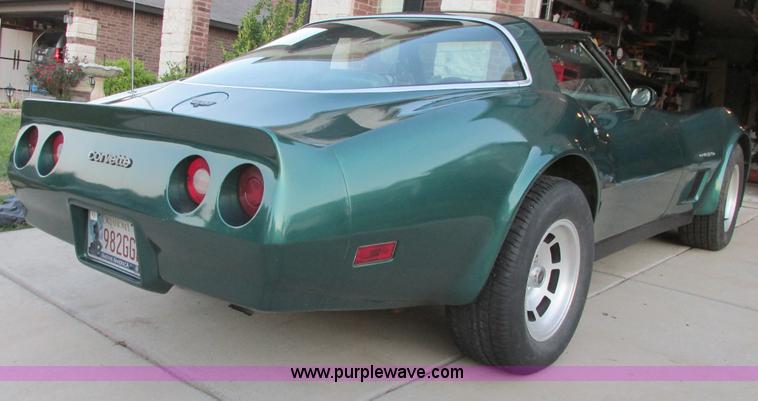 image for item I9633 1982 Chevrolet Corvette