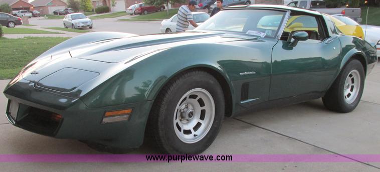 image for item I9633 1982 Chevrolet Corvette