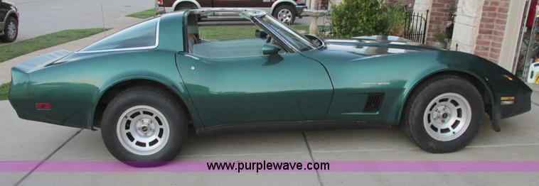 image for item I9633 1982 Chevrolet Corvette