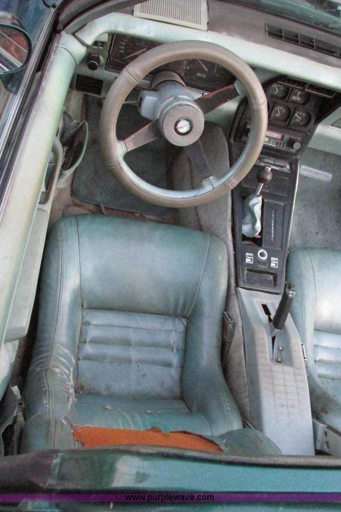 image for item I9633 1982 Chevrolet Corvette