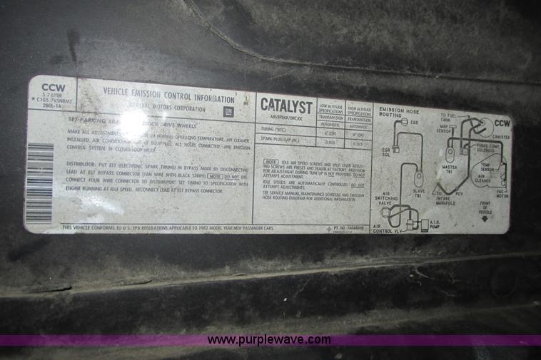 image for item I9633 1982 Chevrolet Corvette