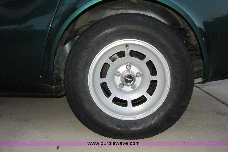 image for item I9633 1982 Chevrolet Corvette