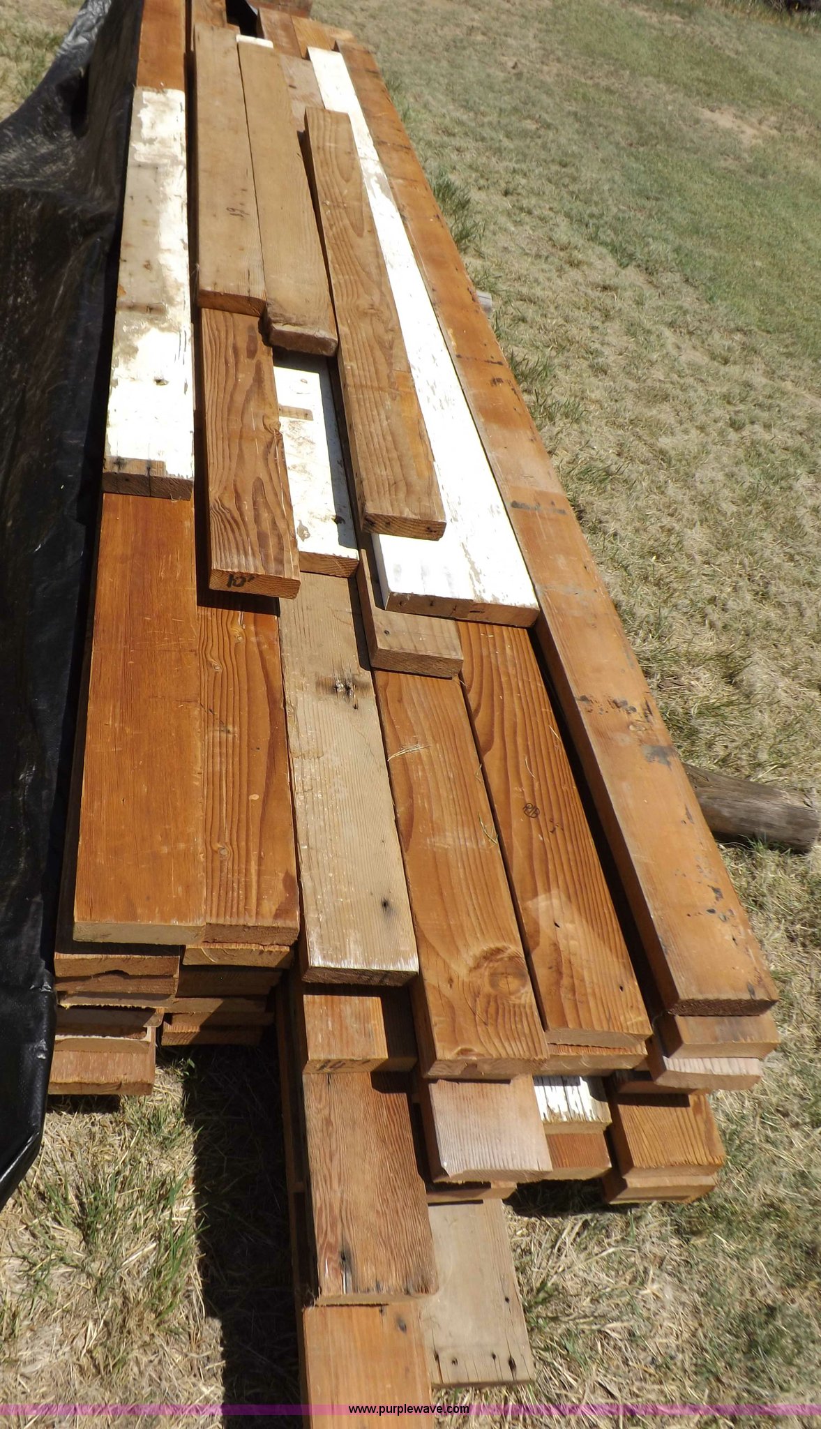 Assorted lumber in Dodge City, KS Item H1866 sold Purple Wave