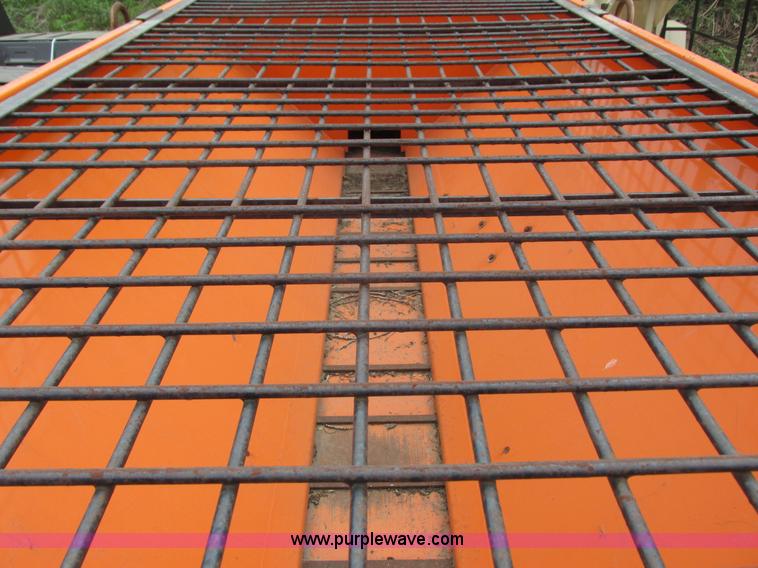 image for item I3942 Monroe MSPV-96-32-50 salt spreader