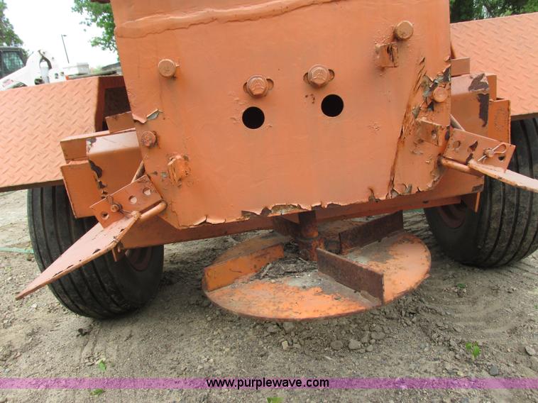 image for item I3942 Monroe MSPV-96-32-50 salt spreader