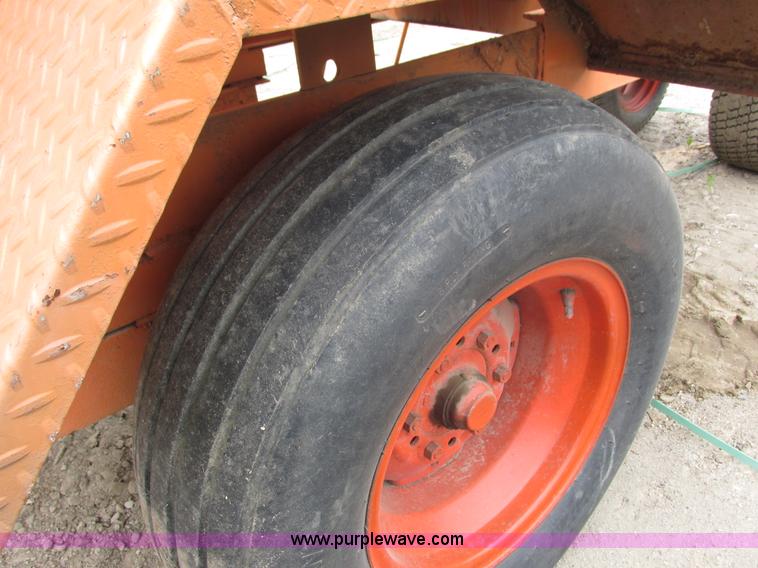 image for item I3942 Monroe MSPV-96-32-50 salt spreader