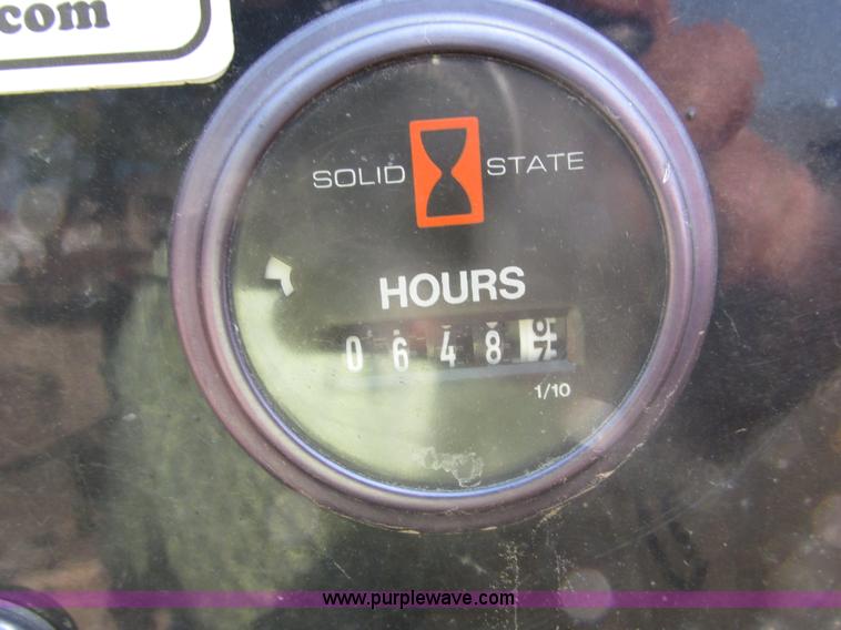 image for item I3945 2009 Vermeer BC1000XL brush chipper