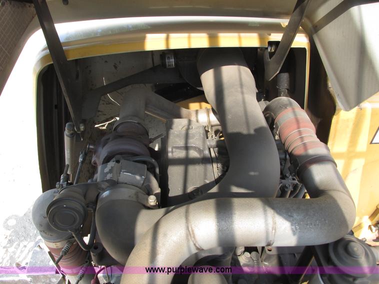 image for item I3945 2009 Vermeer BC1000XL brush chipper