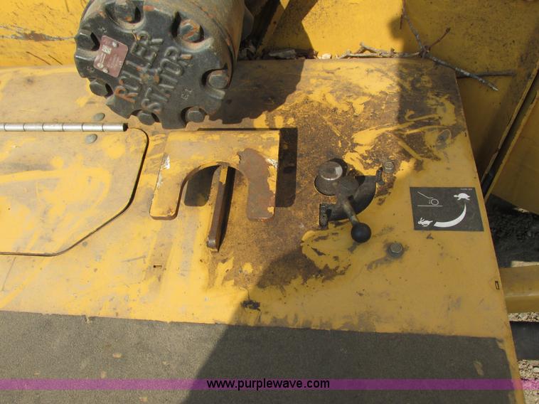 image for item I3945 2009 Vermeer BC1000XL brush chipper