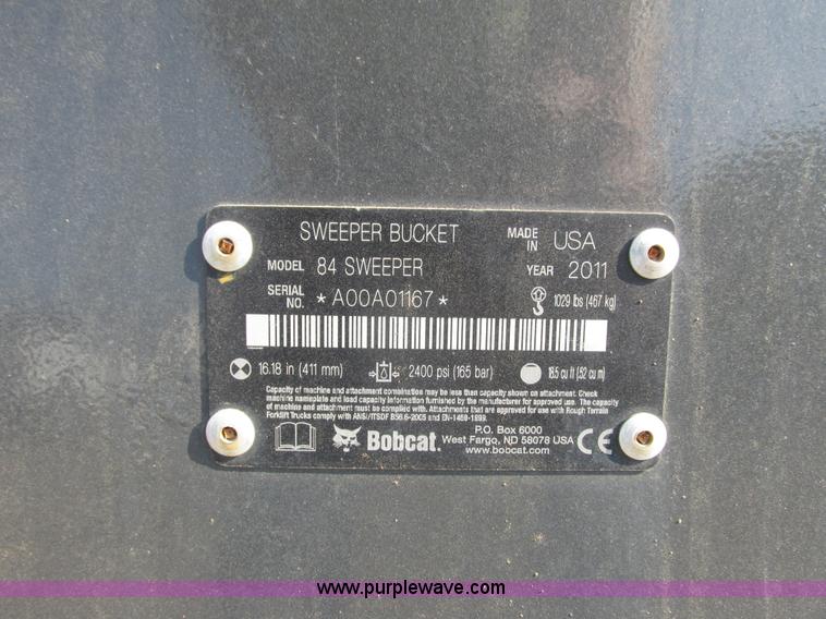 image for item I3948 2011 Bobcat 84 sweeper skid steer attachment