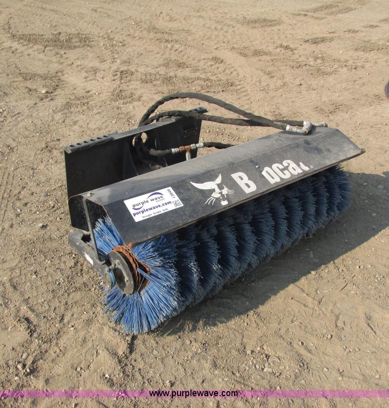 image for item I3949 2002 Bobcat 48 sweeper skid steer attachment