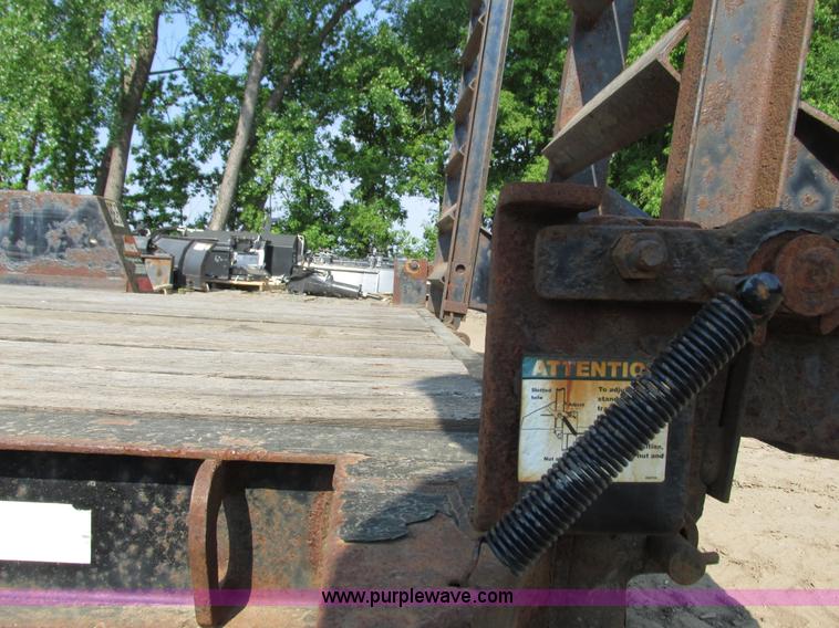 image for item I3950 2005 Big Tow BE-5 tandem axle trailer