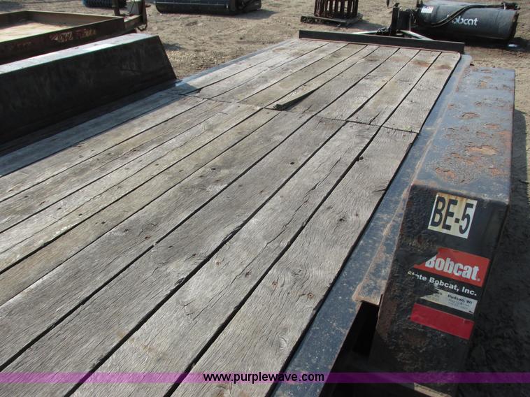 image for item I3950 2005 Big Tow BE-5 tandem axle trailer