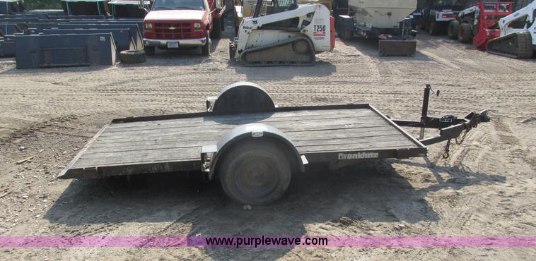 image for item I3952 2002 Cronkhite 510E tilt deck trailer