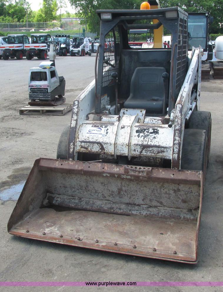 image for item I3954 1994 Bobcat 753L skid steer