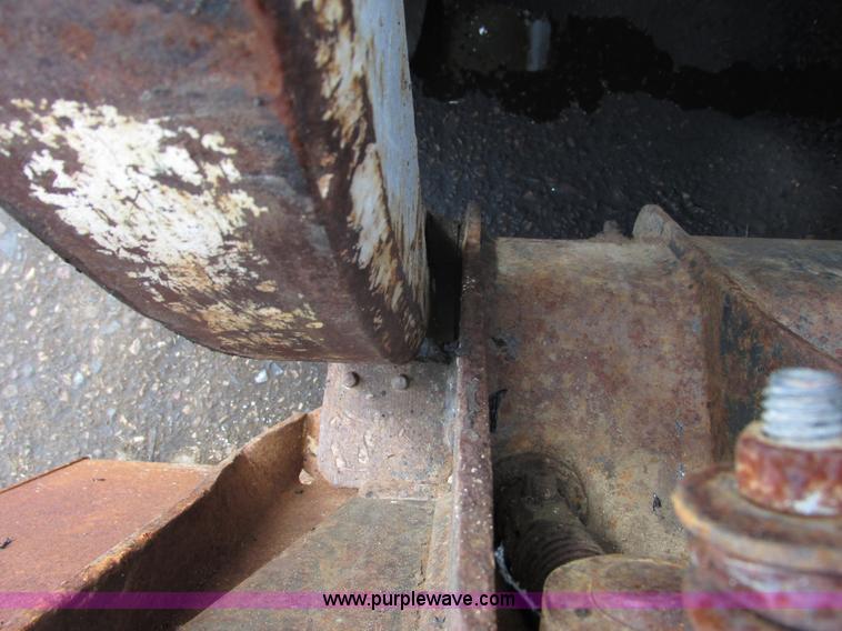 image for item I3954 1994 Bobcat 753L skid steer