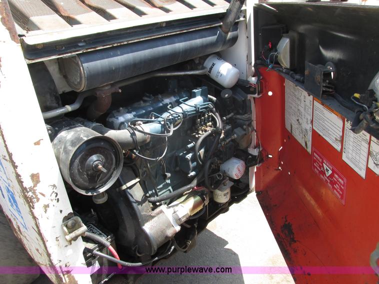 image for item I3954 1994 Bobcat 753L skid steer