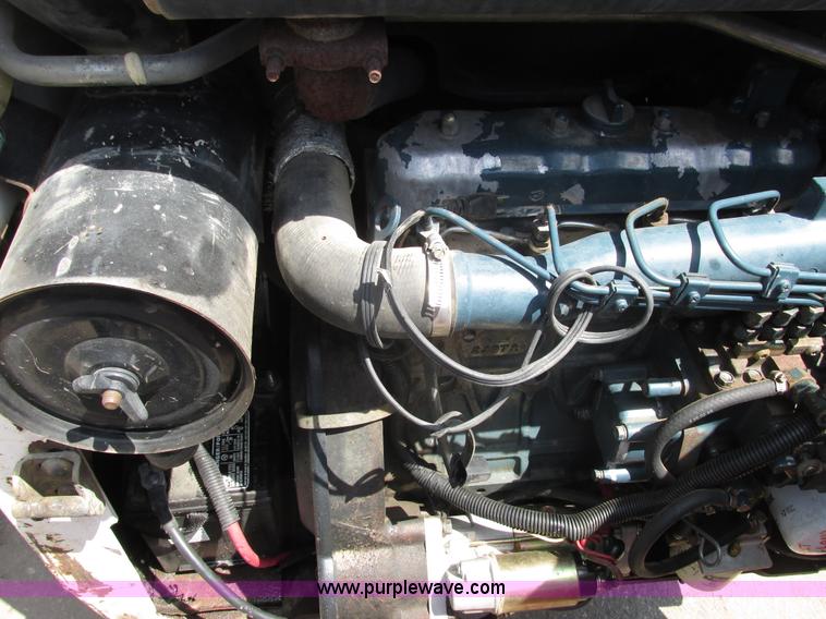 image for item I3954 1994 Bobcat 753L skid steer