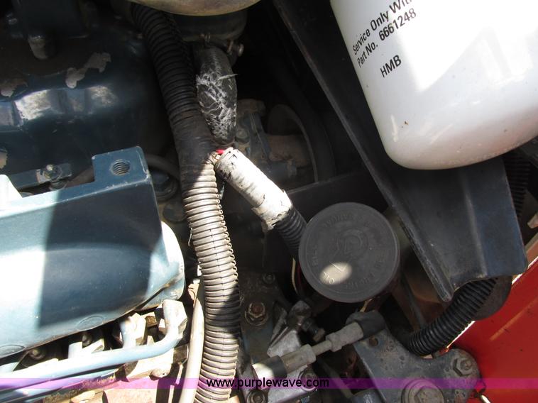 image for item I3954 1994 Bobcat 753L skid steer