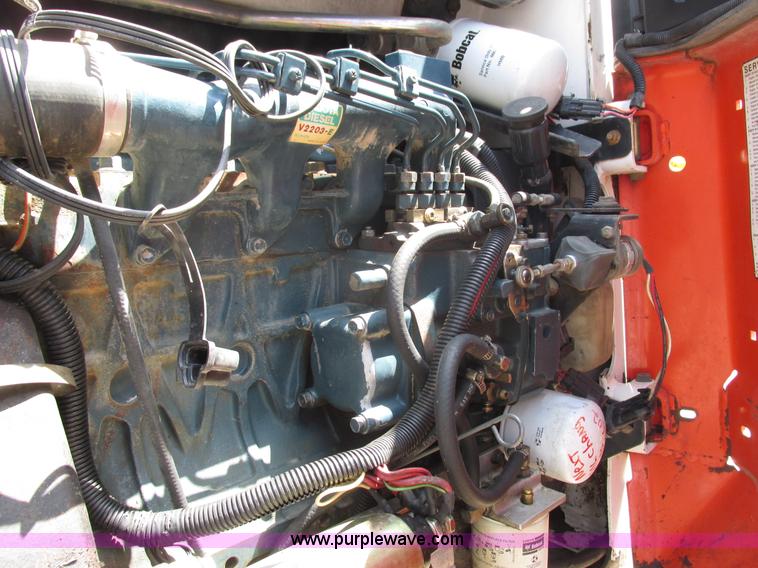 image for item I3954 1994 Bobcat 753L skid steer