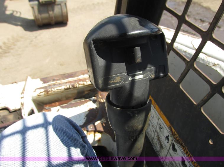 image for item I3954 1994 Bobcat 753L skid steer
