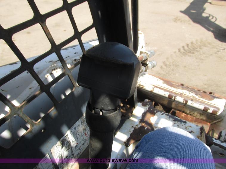 image for item I3954 1994 Bobcat 753L skid steer