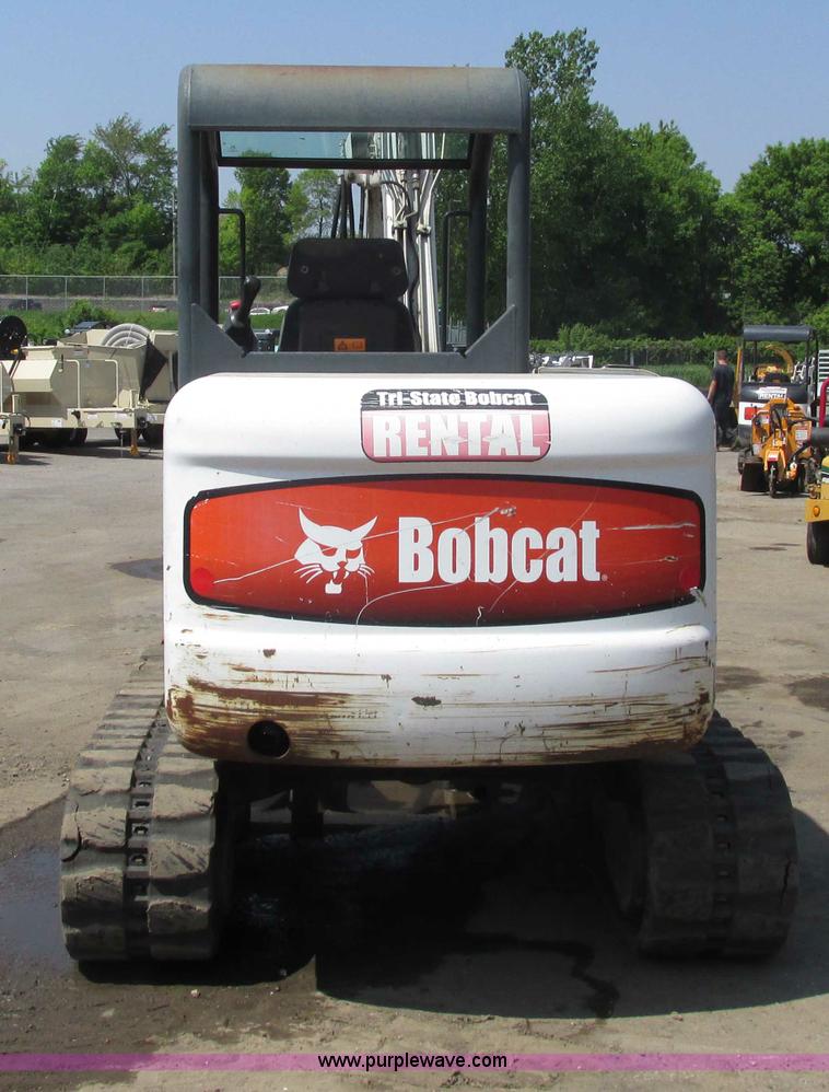 image for item I3955 2005 Bobcat 341G compact excavator