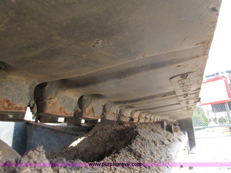 image for item I3955 2005 Bobcat 341G compact excavator