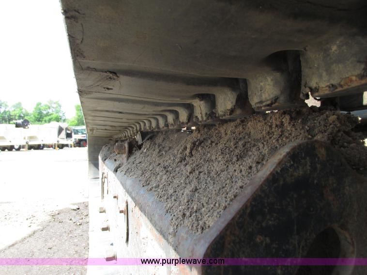 image for item I3955 2005 Bobcat 341G compact excavator