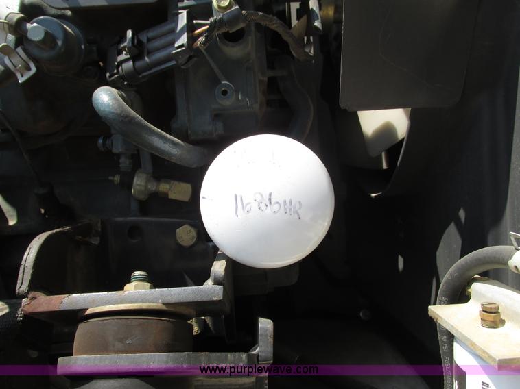 image for item I3955 2005 Bobcat 341G compact excavator