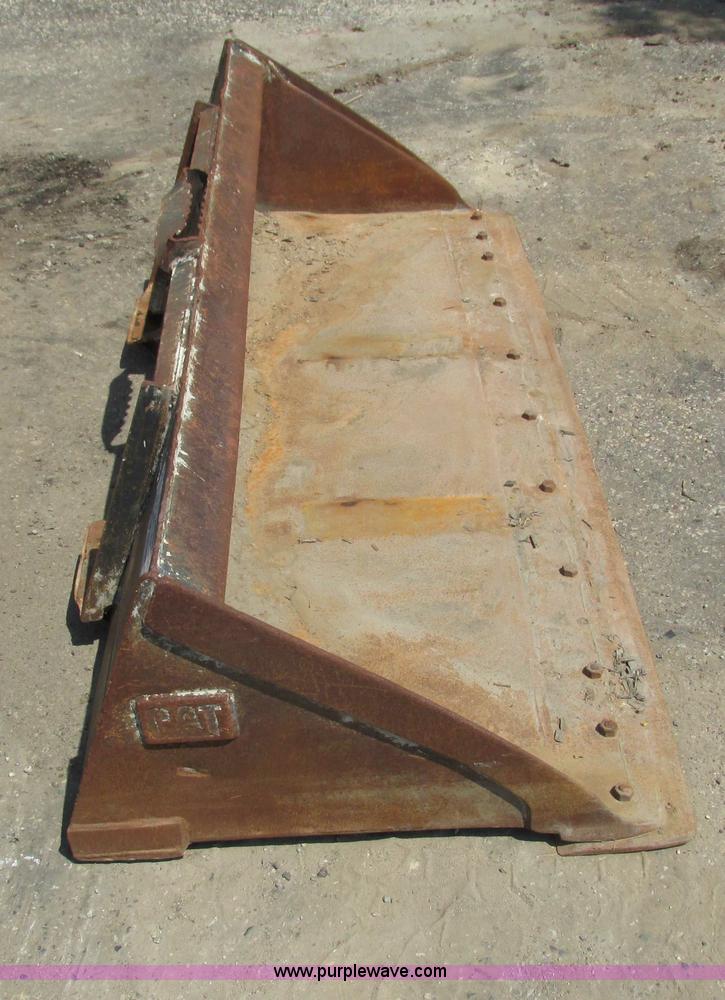 image for item I3956 80"W skid steer bucket