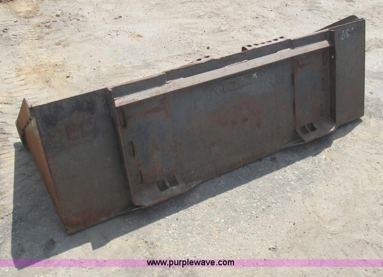 image for item I3958 68"W skid steer bucket