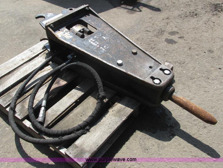image for item I3960 Hydraulic breaker