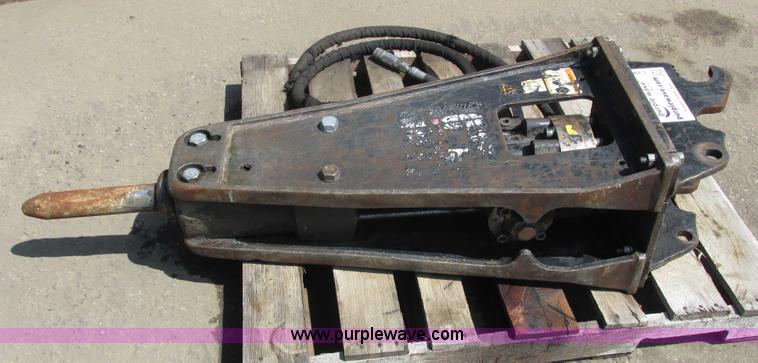 image for item I3960 Hydraulic breaker