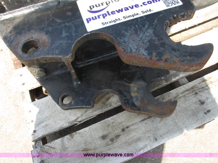 image for item I3960 Hydraulic breaker