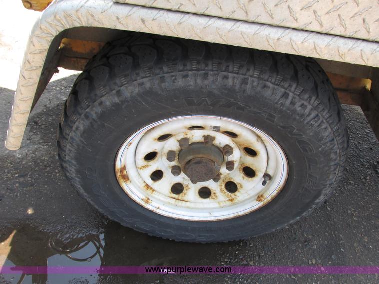 image for item I3961 Bandit 150XP brush chipper