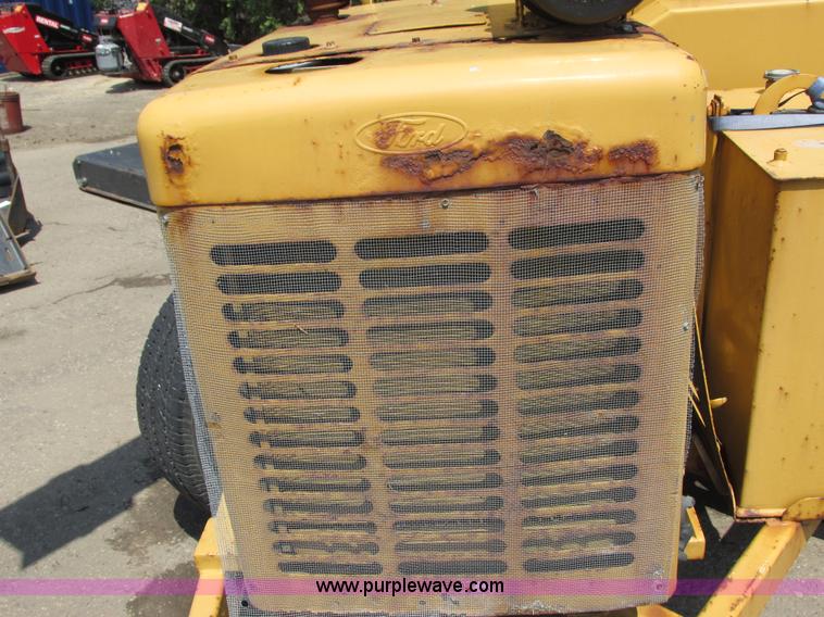 image for item I3961 Bandit 150XP brush chipper