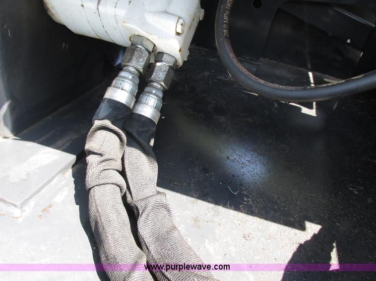 image for item I3963 2013 Bobcat Brushcat RC72 brush cutter