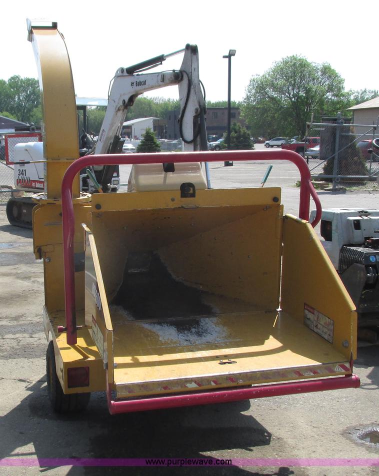 image for item I3966 2008 Vermeer BC600XL brush chipper