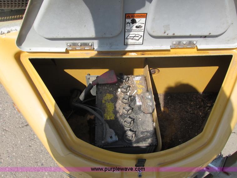 image for item I3966 2008 Vermeer BC600XL brush chipper