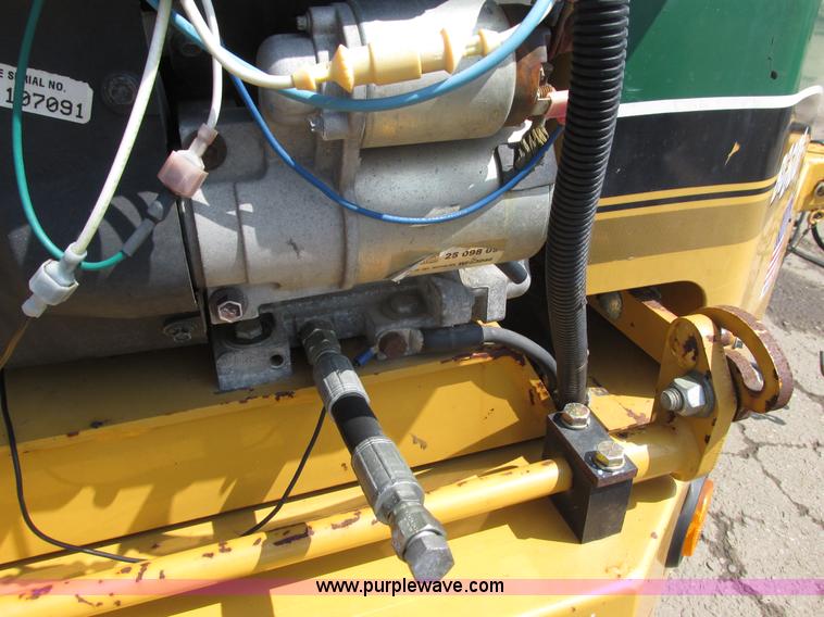 image for item I3966 2008 Vermeer BC600XL brush chipper