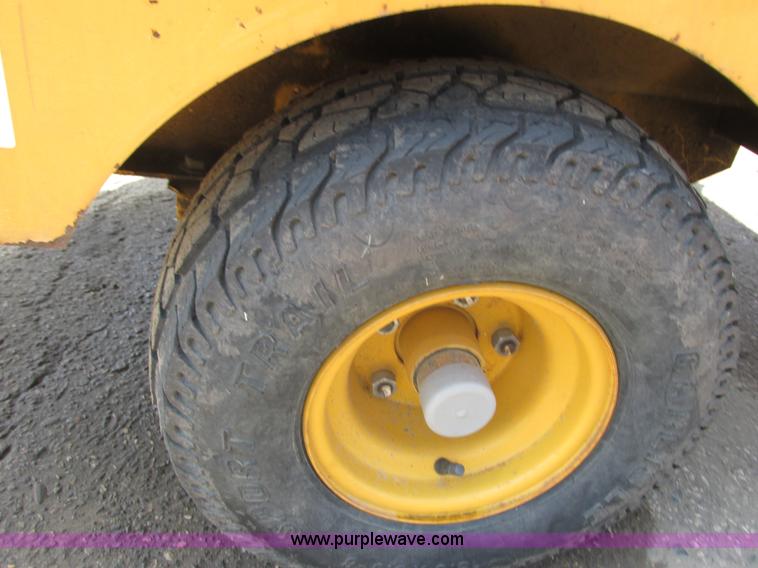 image for item I3966 2008 Vermeer BC600XL brush chipper