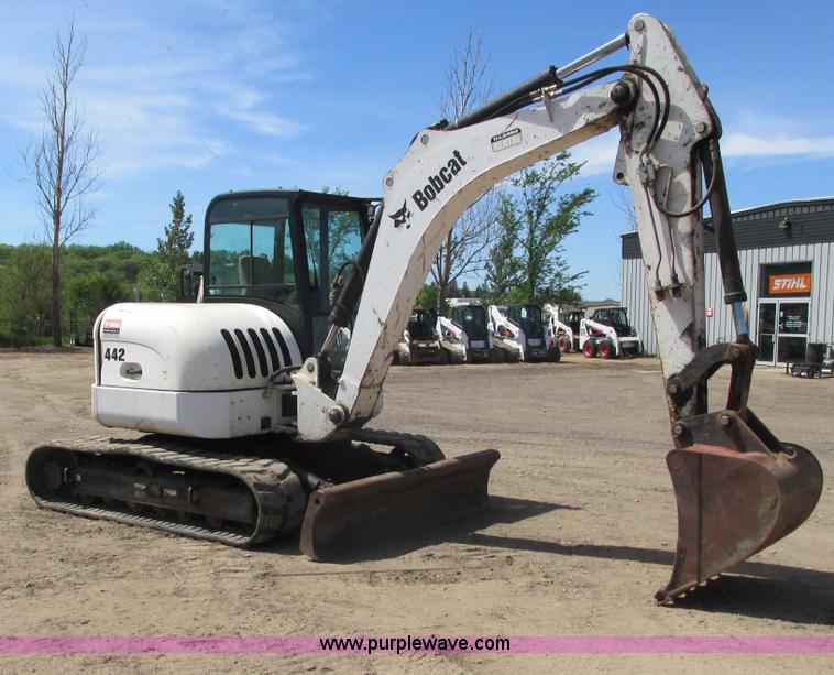 image for item I3969 2006 Bobcat 442C compact excavator