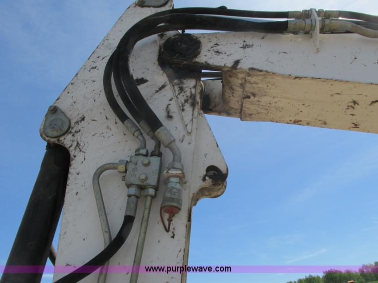 image for item I3969 2006 Bobcat 442C compact excavator
