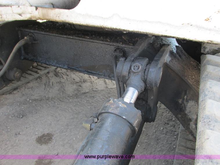 image for item I3969 2006 Bobcat 442C compact excavator