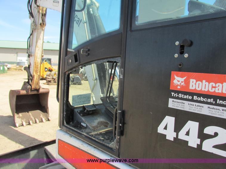 image for item I3969 2006 Bobcat 442C compact excavator